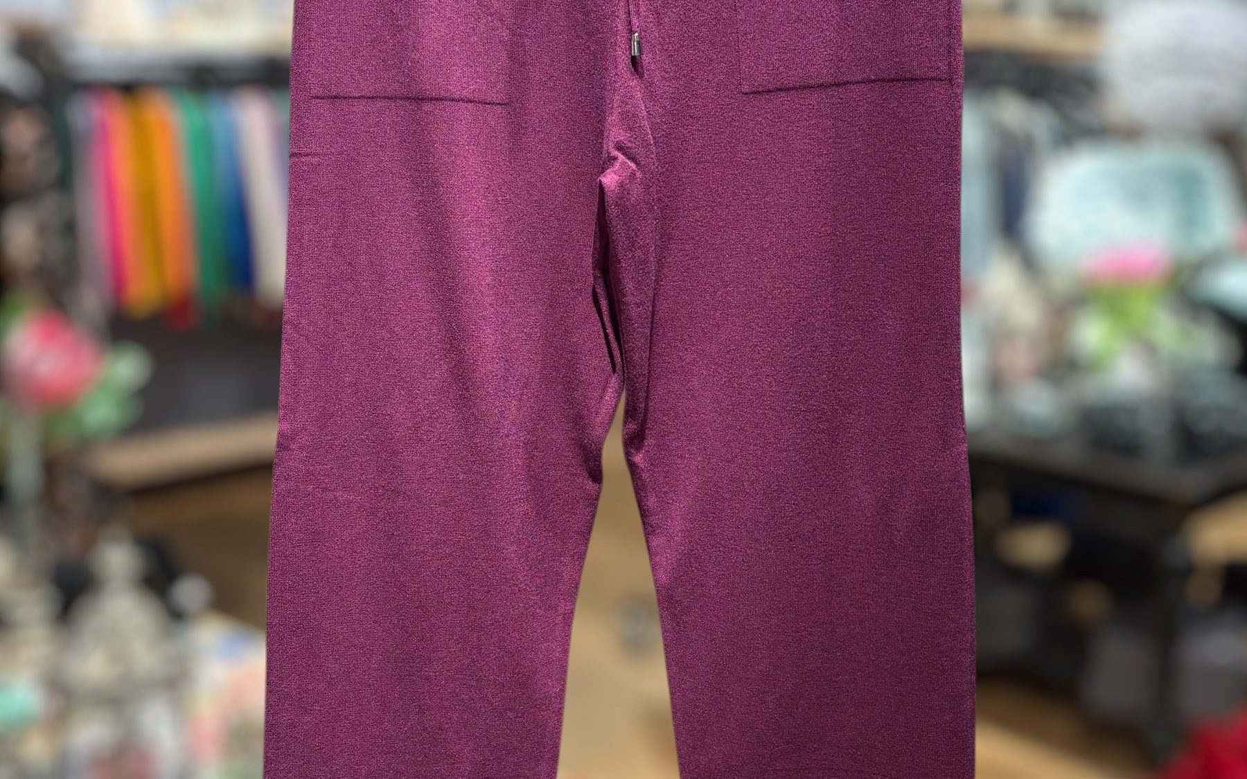 Buks med bånd, Cashmere blend i farven bordeaux fra Elinor of Elsinore